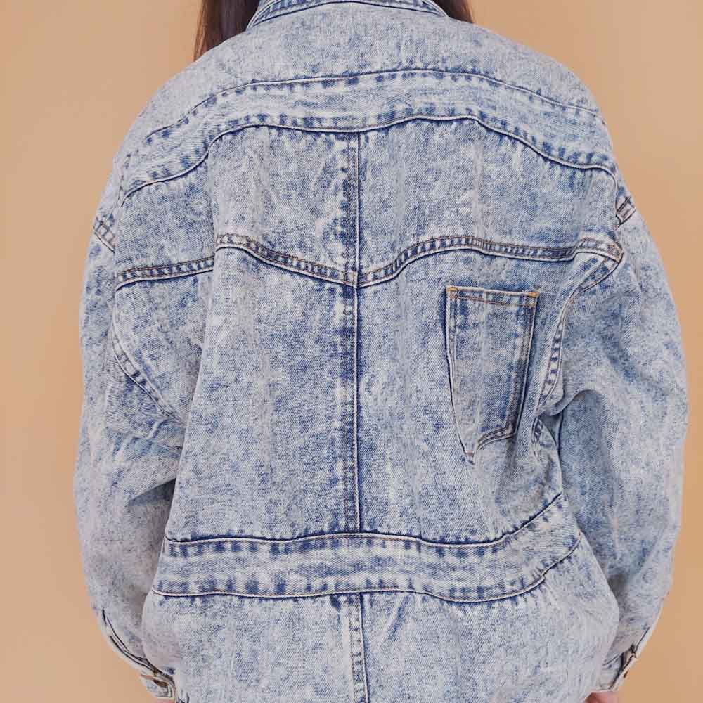 VIN-OUTW-34233 Vintage 90's style denim jacket S-M