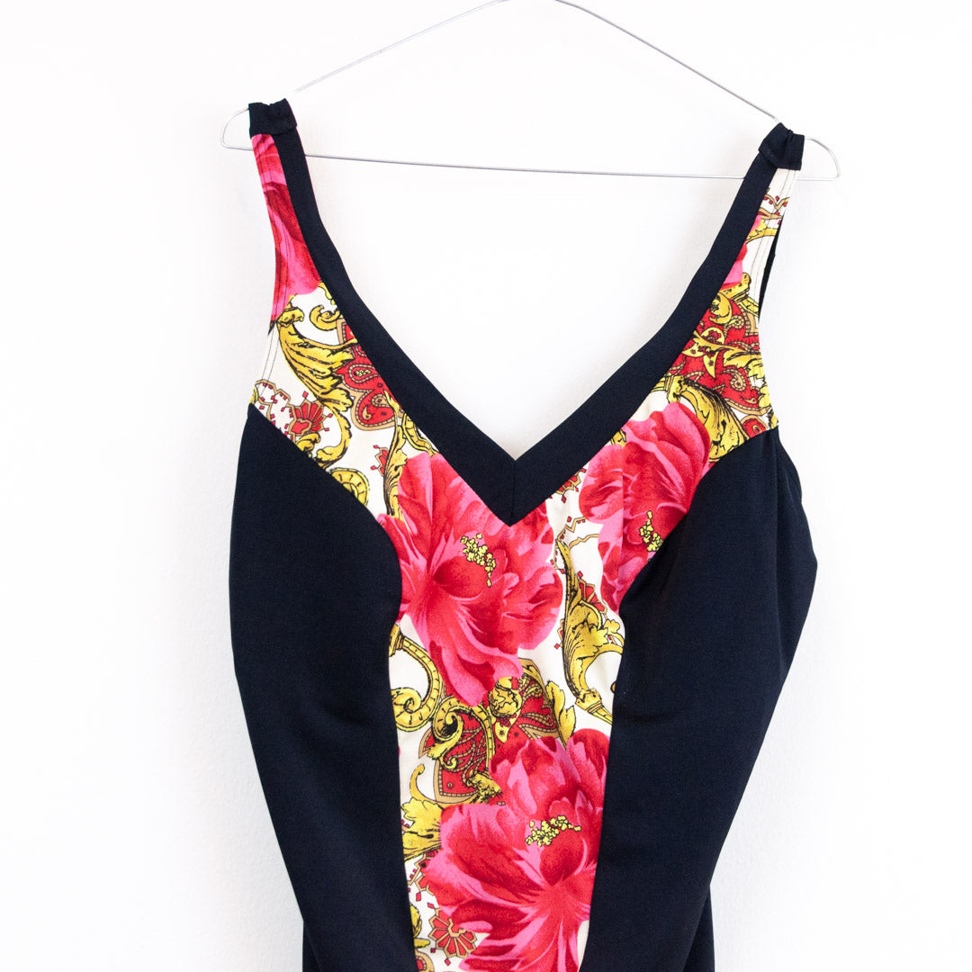 VIN-SWI-23162 Vintage μαγιό ολόσωμο μαύρο-φλοράλ 2XL-3XL