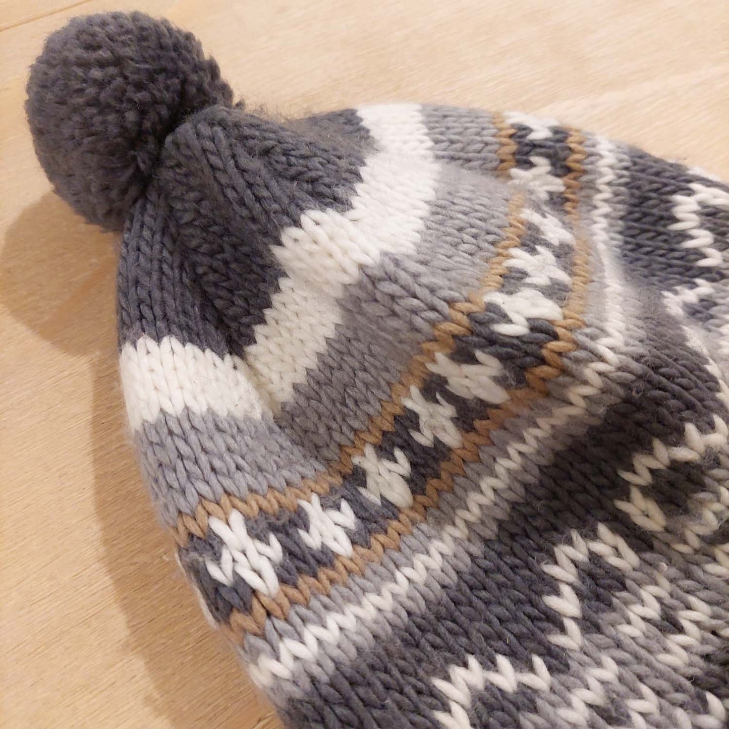 VIN-HAT-20832 Vintage σκούφος πλεκτός εμπριμέ