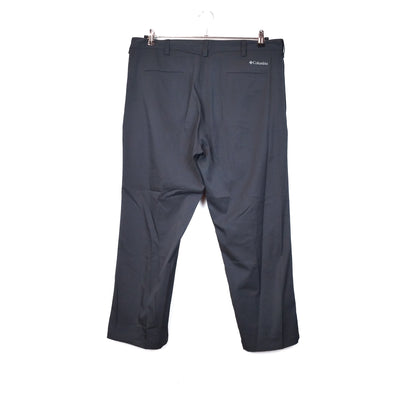 VIN-TR-32722 Preloved παντελόνι golf Columbia 2XL