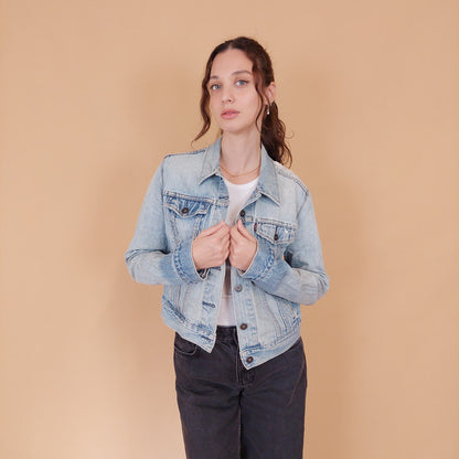 VIN-OUTW-32073 Vintage Levi's denim jacket Y2K S-M