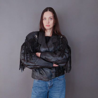 VIN-OUTW-33613 Vintage δερμάτινο jacket με κρόσια made in USA M