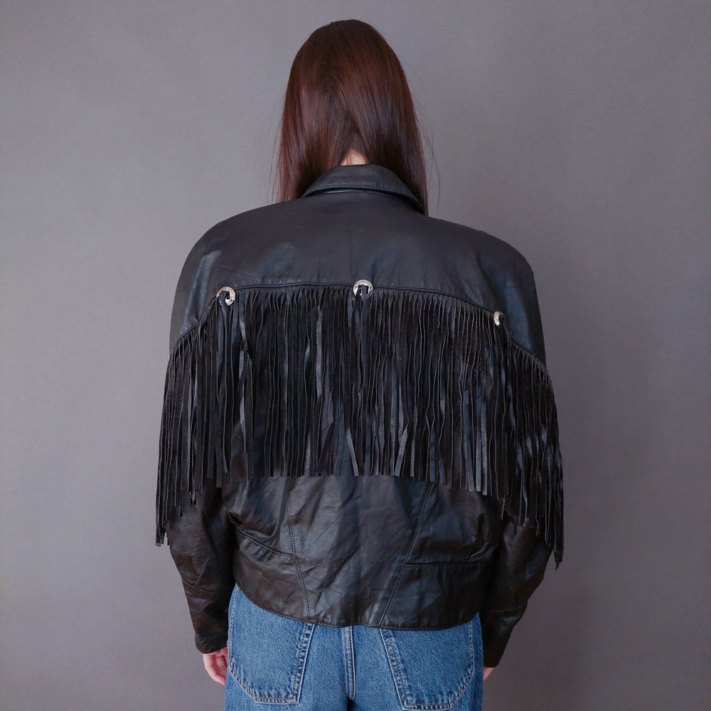 VIN-OUTW-33613 Vintage δερμάτινο jacket με κρόσια made in USA M