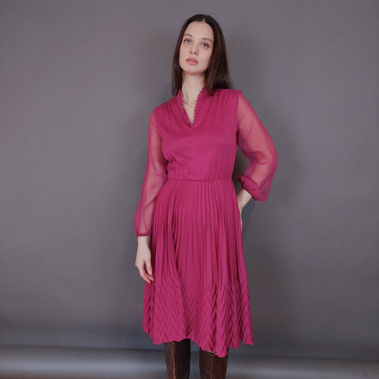 VIN-DR-33587 Vintage φόρεμα ματζέντα M
