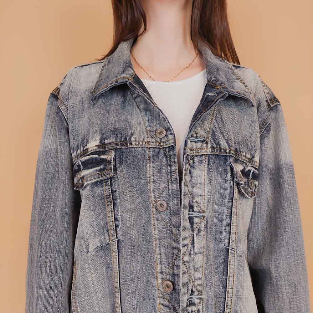 VIN-OUTW-34220 Vintage 90's style denim jacket XL