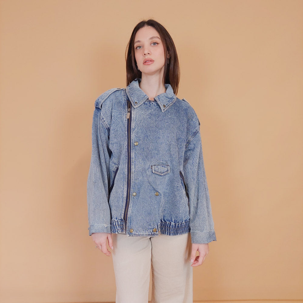 VIN-OUTW-34180 Vintage 90's style denim jacket M