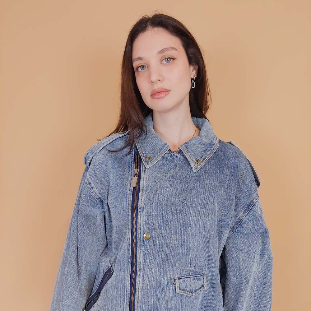 VIN-OUTW-34180 Vintage 90's style denim jacket M