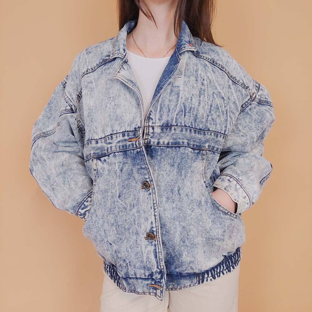 VIN-OUTW-34233 Vintage 90's style denim jacket S-M
