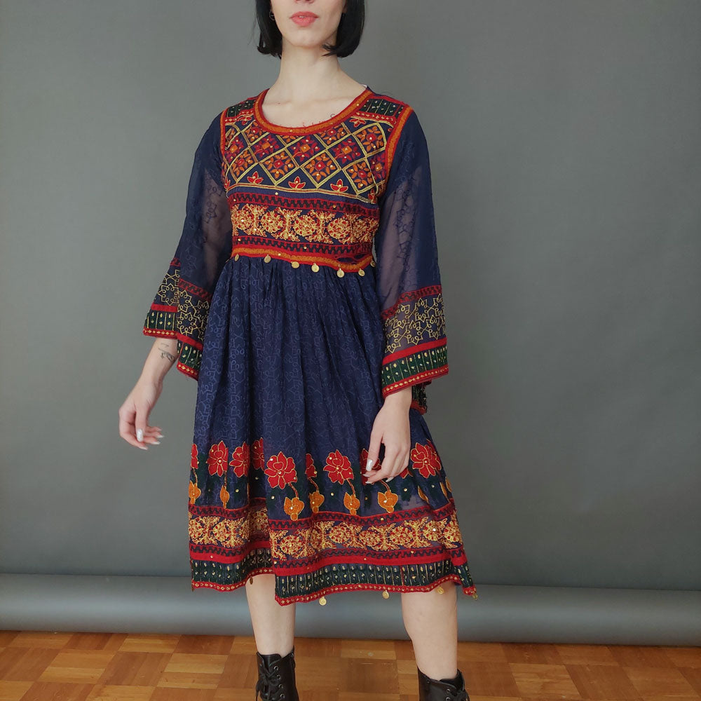 VIN-DR-26238 Vintage φόρεμα Ethnic style S-M