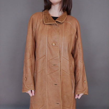 VIN-OUTW-33354 Vintage δερμάτινο κάμελ πανωφόρι L