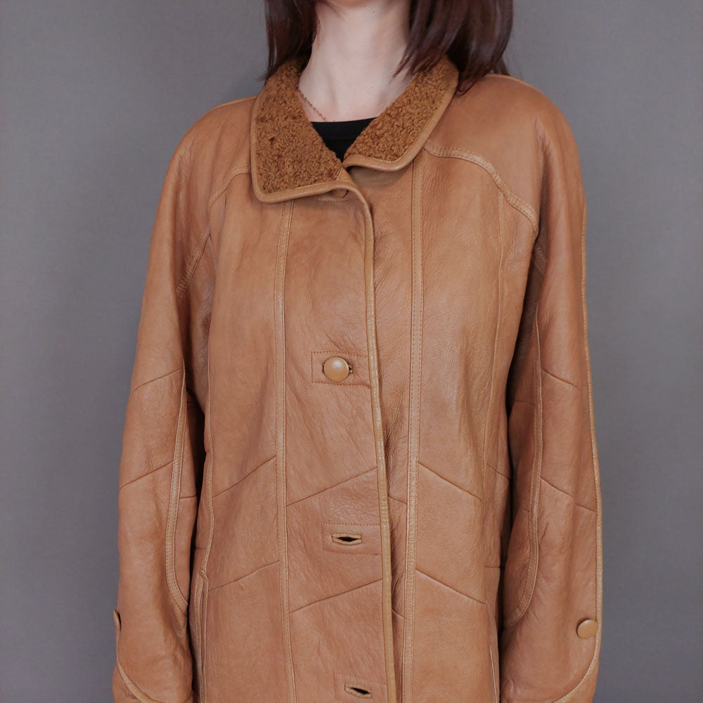 VIN-OUTW-33354 Vintage δερμάτινο κάμελ πανωφόρι L