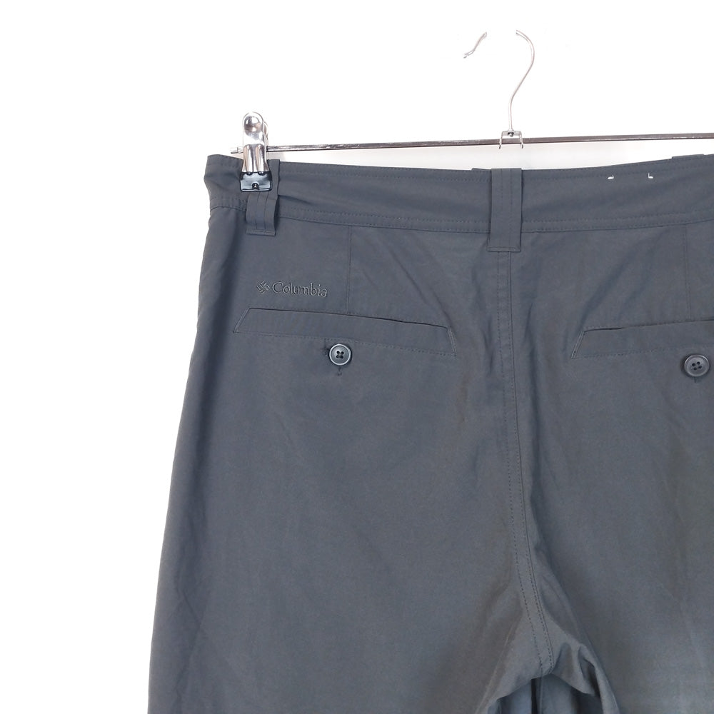 VIN-TR-34679 Preloved σορτς Columbia unisex M