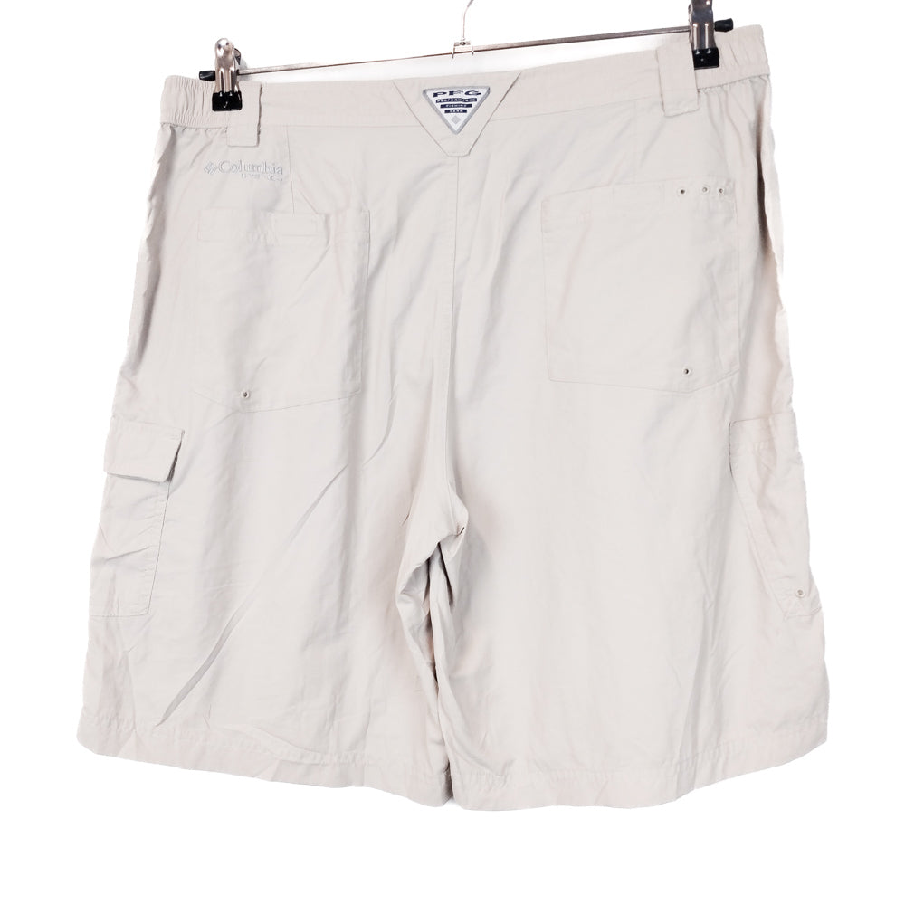 VIN-TR-34773 Preloved σορτς Columbia unisex L