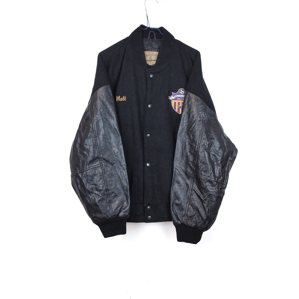 VIN-OUTW-33620 Vintage varsity jacket unisex L