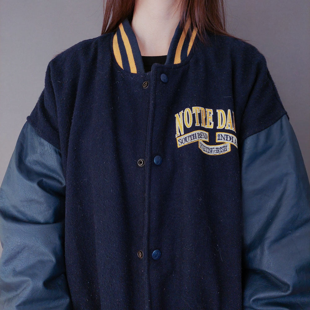 VIN-OUTW-33588 Vintage varsity college jacket unisex Fightin' Irish ΧL