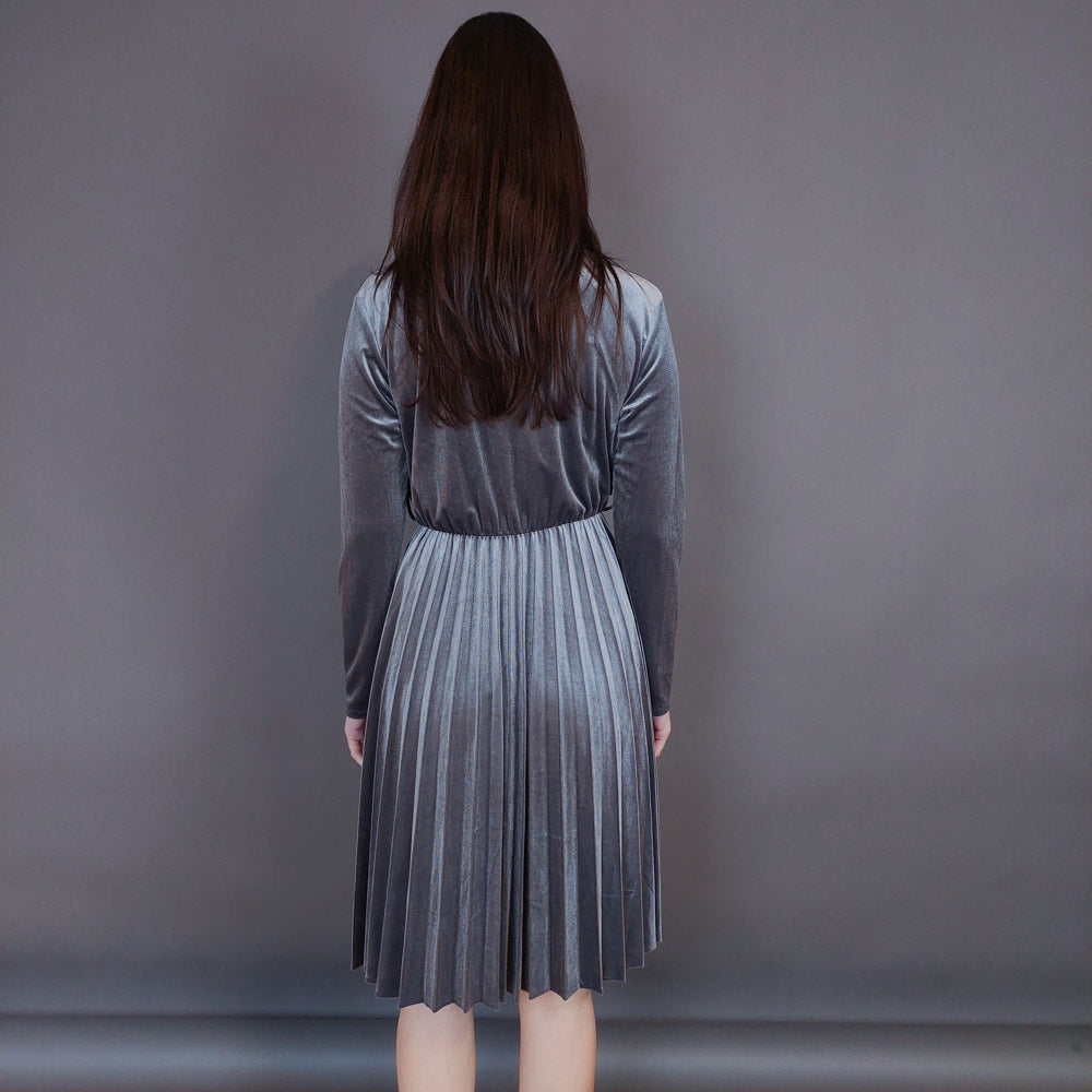 VIN-DR-33290 Vintage φόρεμα βελουτέ πλισέ γκρι L