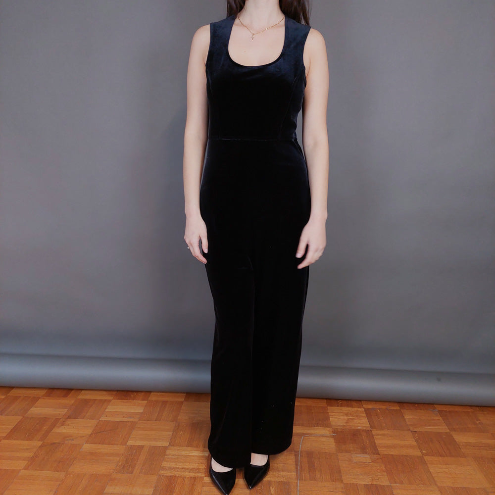 VIN-DR-33292 Vintage ολόσωμη φόρμα βελουτέ μαύρη S-M