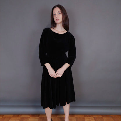 VIN-DR-33294 Vintage φόρεμα βελουτέ μαύρο M