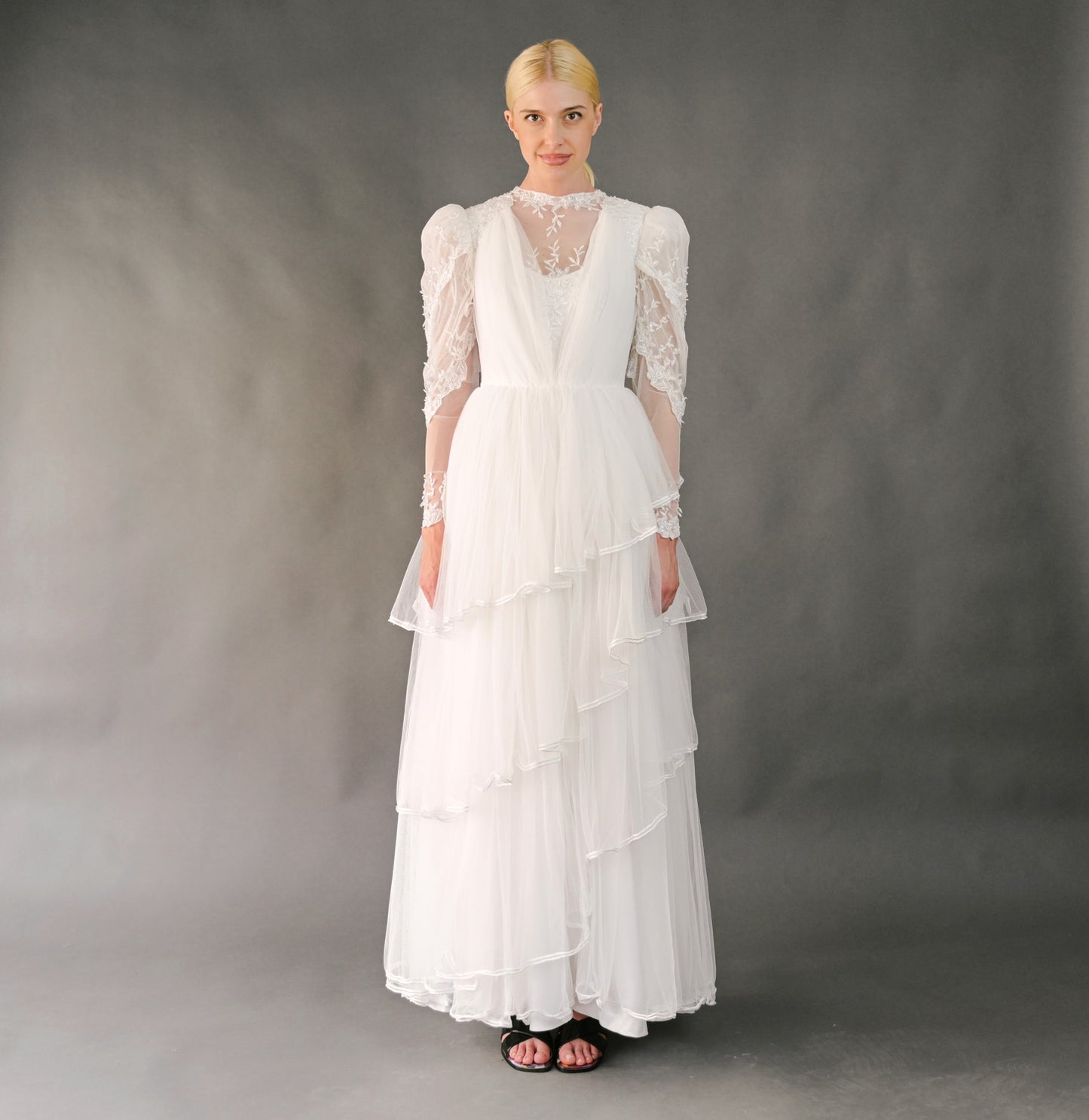 VIN-WED-23580 Vintage νυφικό φόρεμα λευκό SVIN-WED-23580 Vintage νυφικό φόρεμα λευκό S