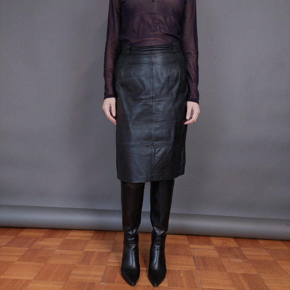 VIN-SKI-32932 Vintage δερμάτινη φούστα μαύρη S-M