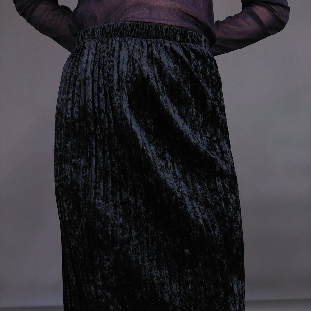 VIN-SKI-32930 Vintage βελουτέ φούστα πλισέ μαύρη XL