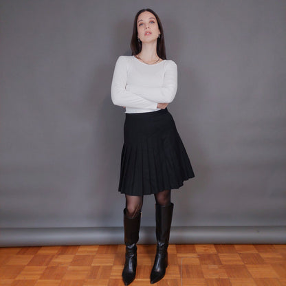 VIN-SKI-32967 Vintage φούστα πλισέ μαύρη S