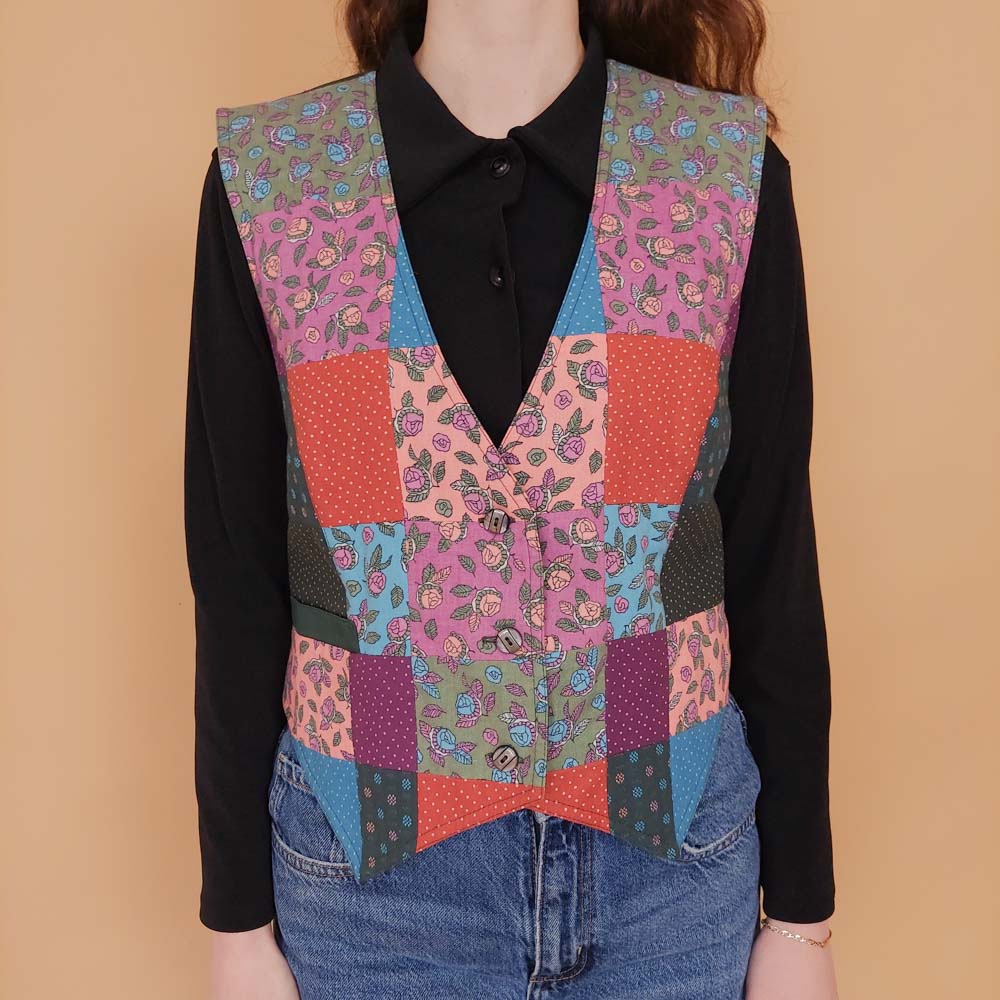 VIN-OUTW-34532 Vintage υφασμάτινο φλοράλ γιλέκο L