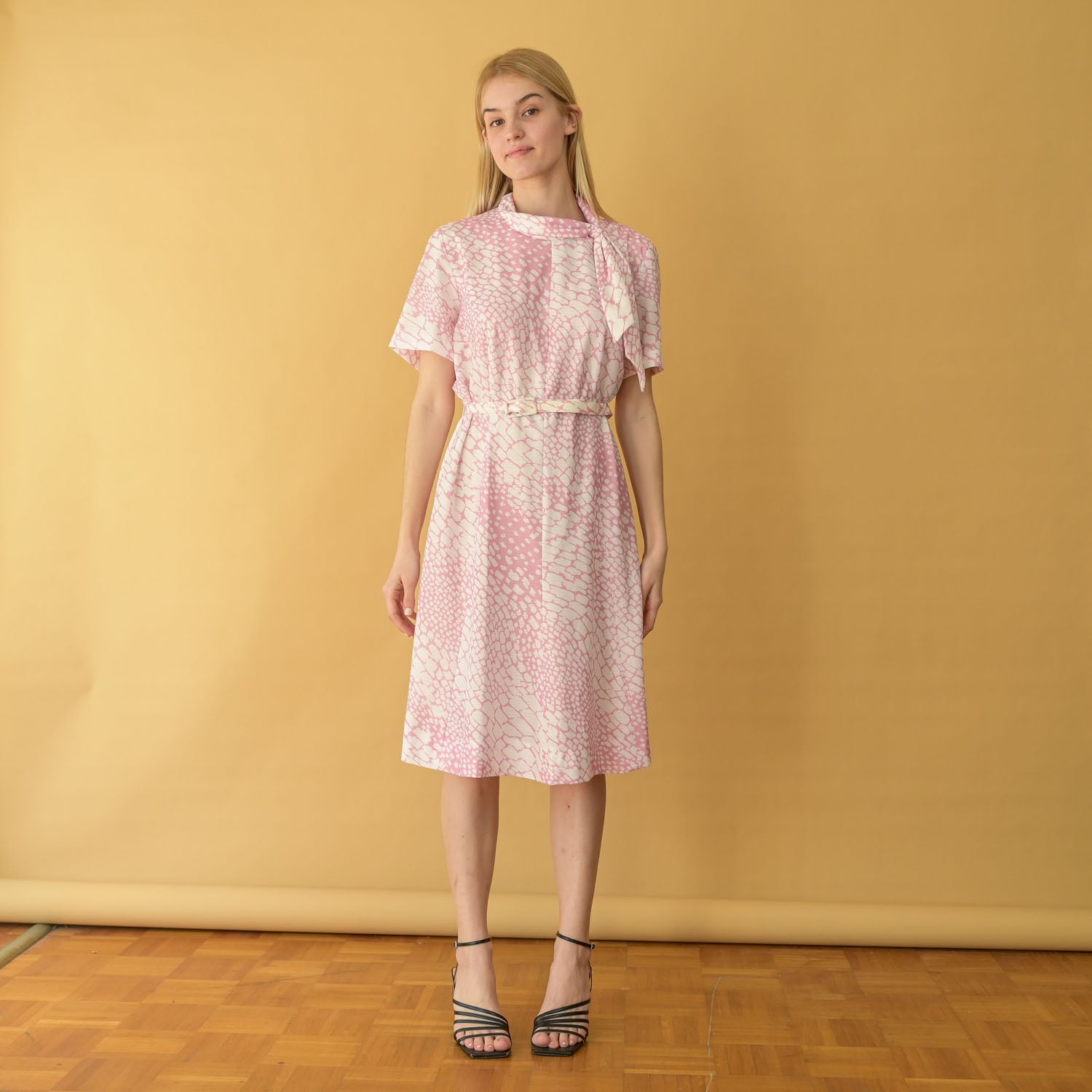 VIN-DR-21639 Vintage φόρεμα 70's εμπριμέ Linda Leigh L