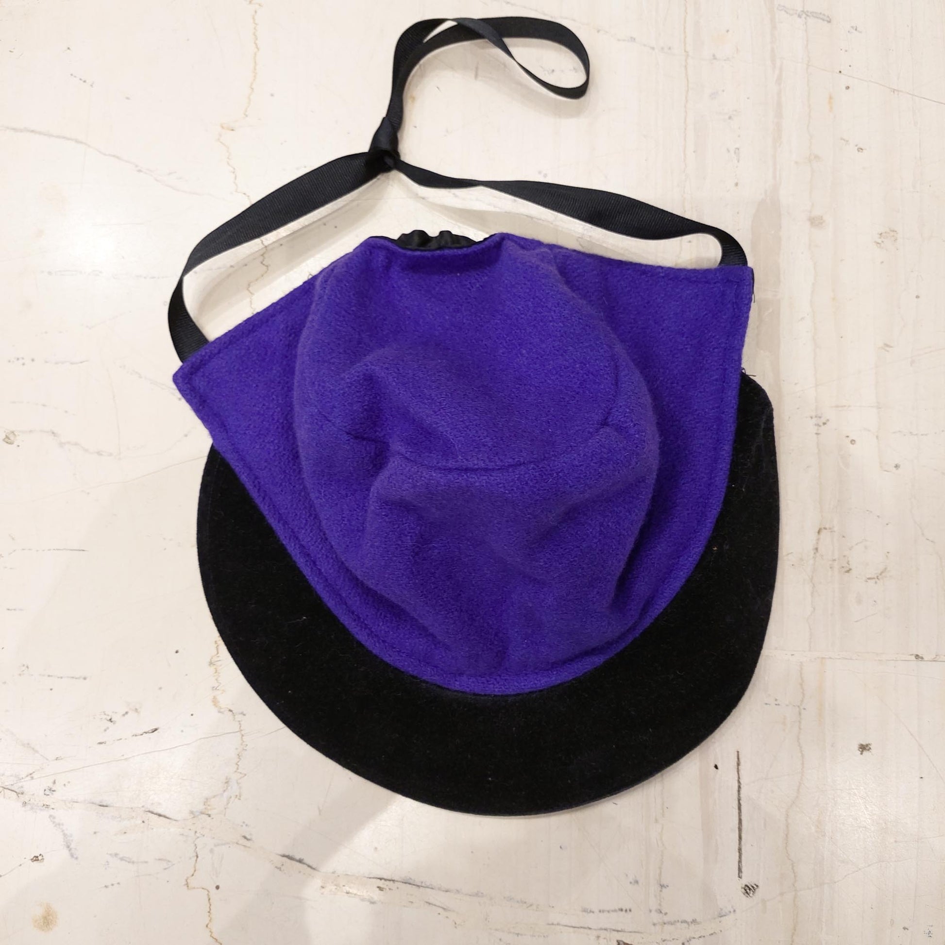 VIN-HAT-19719 Vintage καπέλο μαύρο μοβ